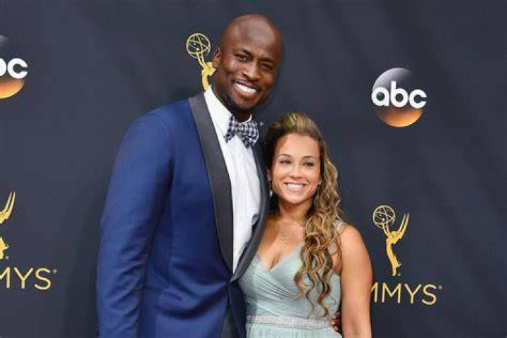 Akbar Gbaja-Biamila is Married to Wife Chrystal Gbaja-Biamila since 2005