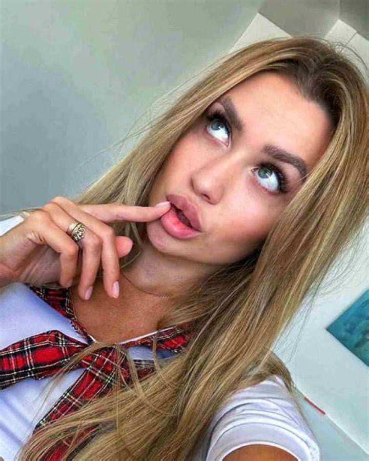 Alina Patra Height, Weight, Net Worth, Age, Birthday, Wikipedia, Who, Instagram, Biography