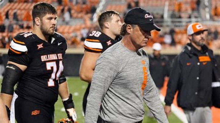 
Cale Gundy Leaving Oklahoma Sooners After Issue With The Player: Oklahoma Veteran Assistant Resigned 