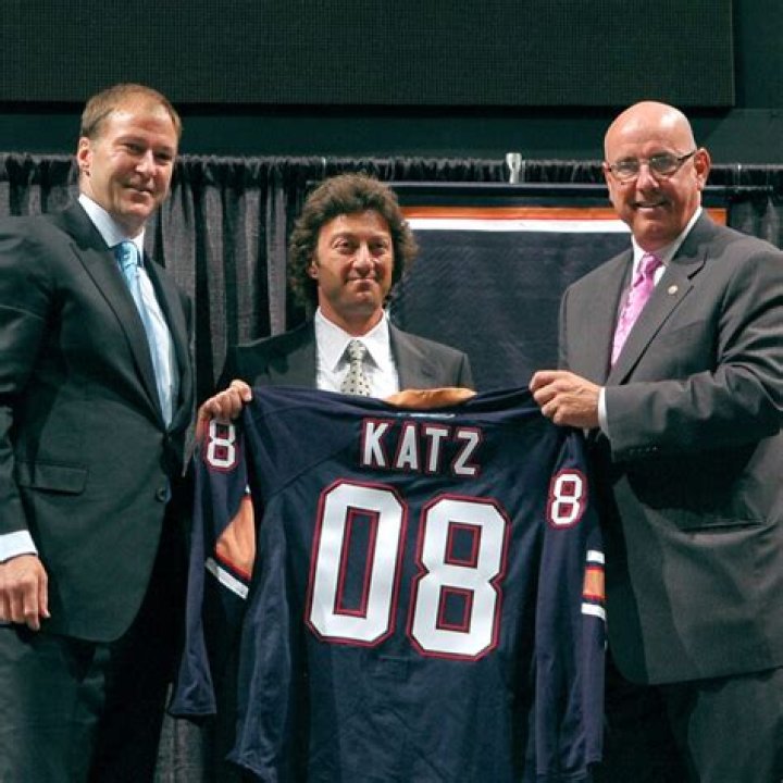 
Edmonton Oilers Daryl Katz Accused Of Paying Ballerina $ 75000: Civil Law Suit 