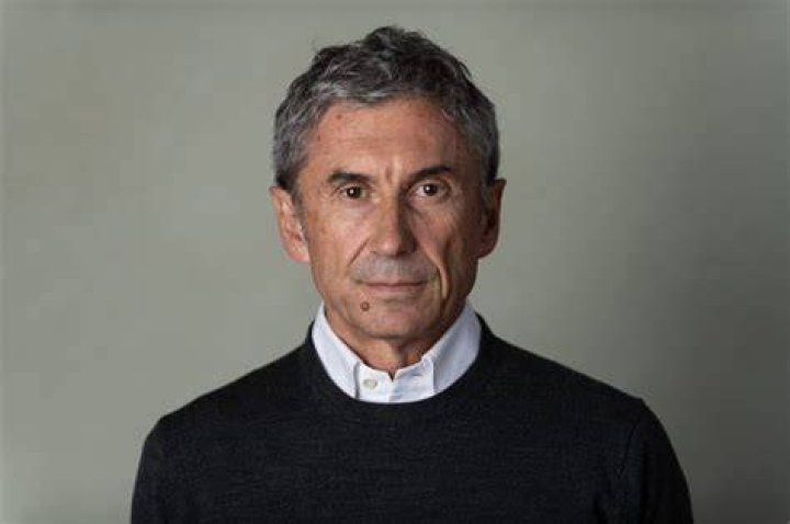 
Marco Gobbetti Height, Weight, Net Worth, Age, Birthday, Wikipedia, Who, Nationality, Biography 