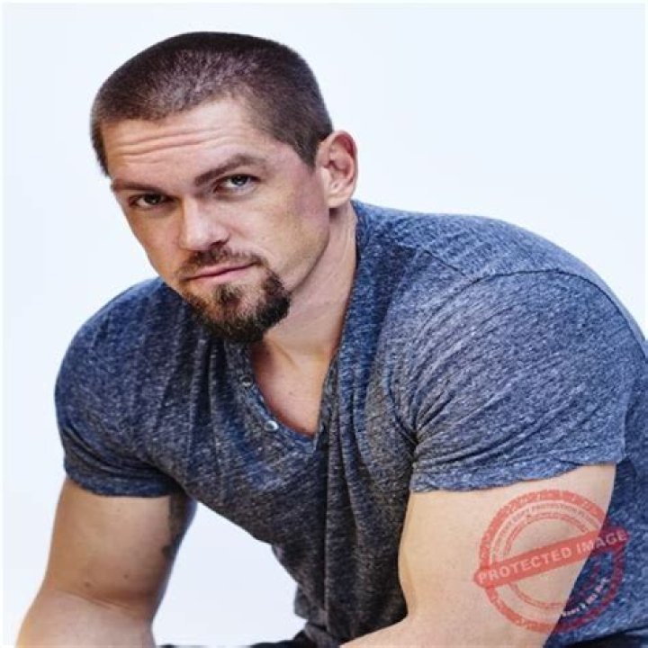 Mike Breeden Height, Weight, Net Worth, Age, Birthday, Wikipedia, Who, Nationality, Biography