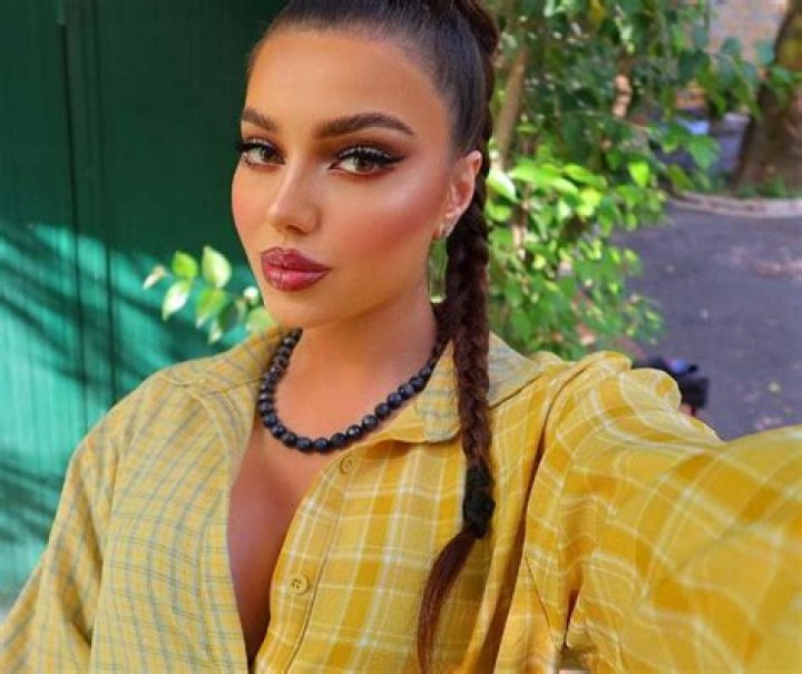 Shay Haley Height, Weight, Net Worth, Age, Birthday, Wikipedia, Who, Instagram, Biography